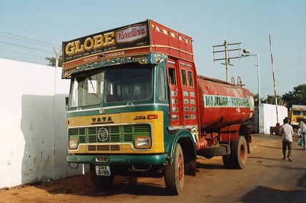 Indický náklaďák