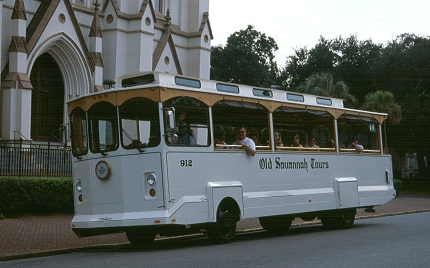 Trolley Old Savannah tours ev. . 912