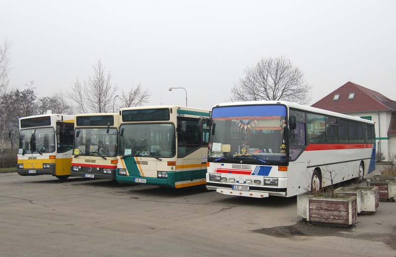 Mercedes-Benz O 408, Zdar 2J7 2035