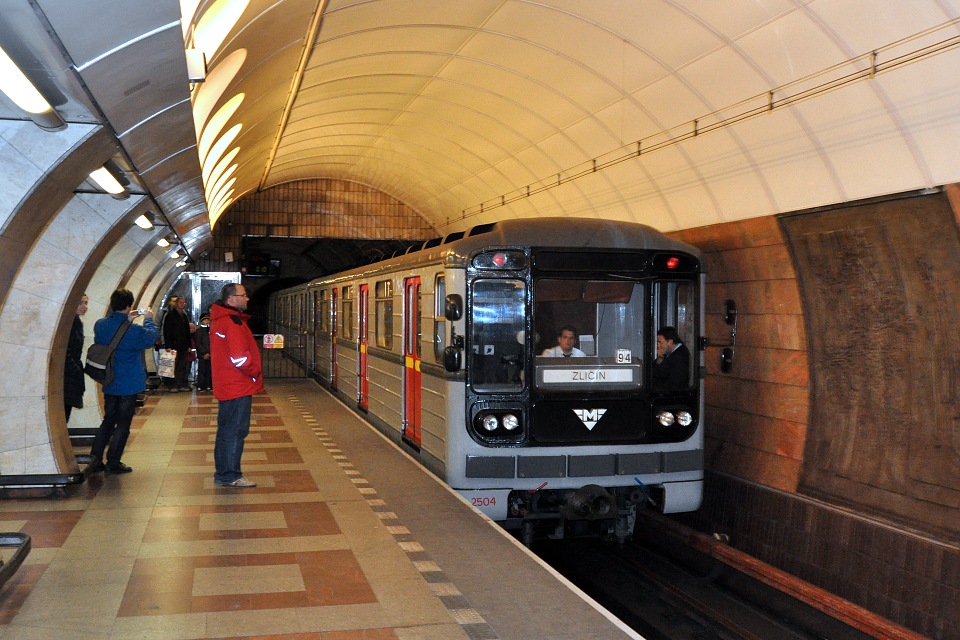 metro, typ 81-71, 23.11.2013