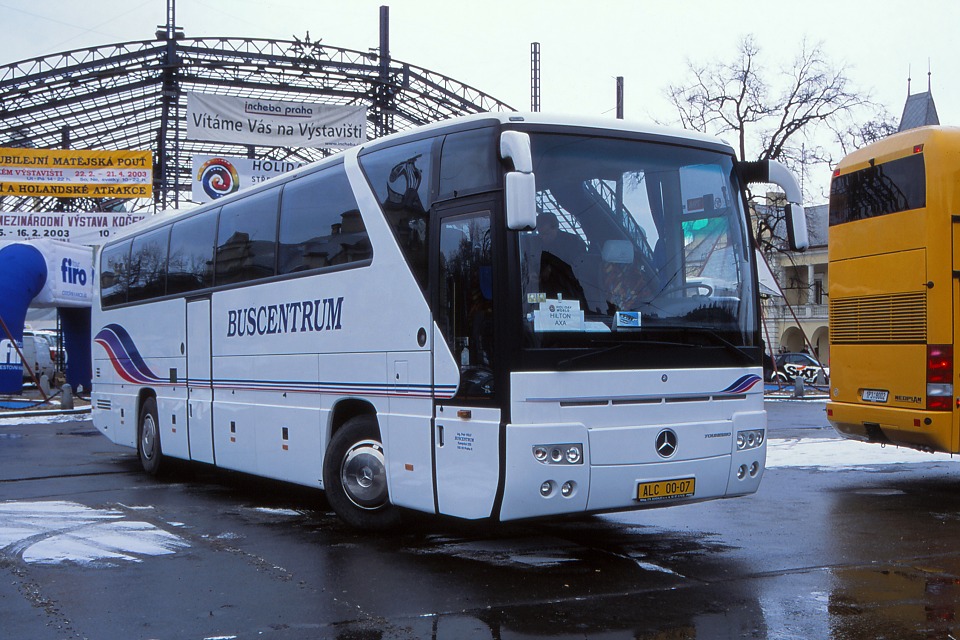 Mercedes-Benz O 350 RHD, Buscentrum, 16.2.2003