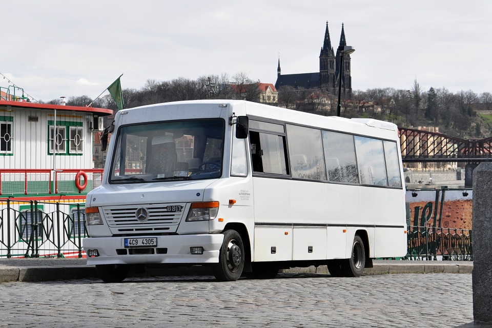 Mercedes-Benz O 815 Vario, M. Lom, 14.4.2013