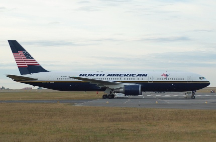 Boeing 767-324 ER, N767NA, 27.11.2009