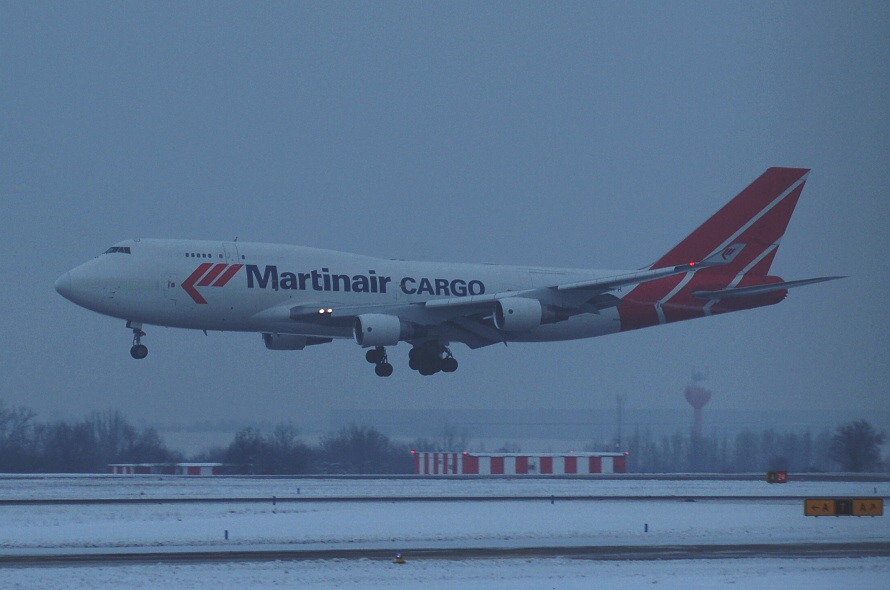 Boeing 747-412 BCF, PH-MPR, 19.12.2009