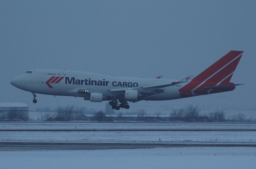 Boeing 747-412 BCF, PH-MPR, 19.12.2009