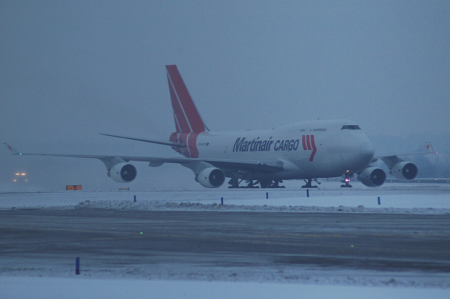 Boeing 747-412 BCF, PH-MPR, 19.12.2009