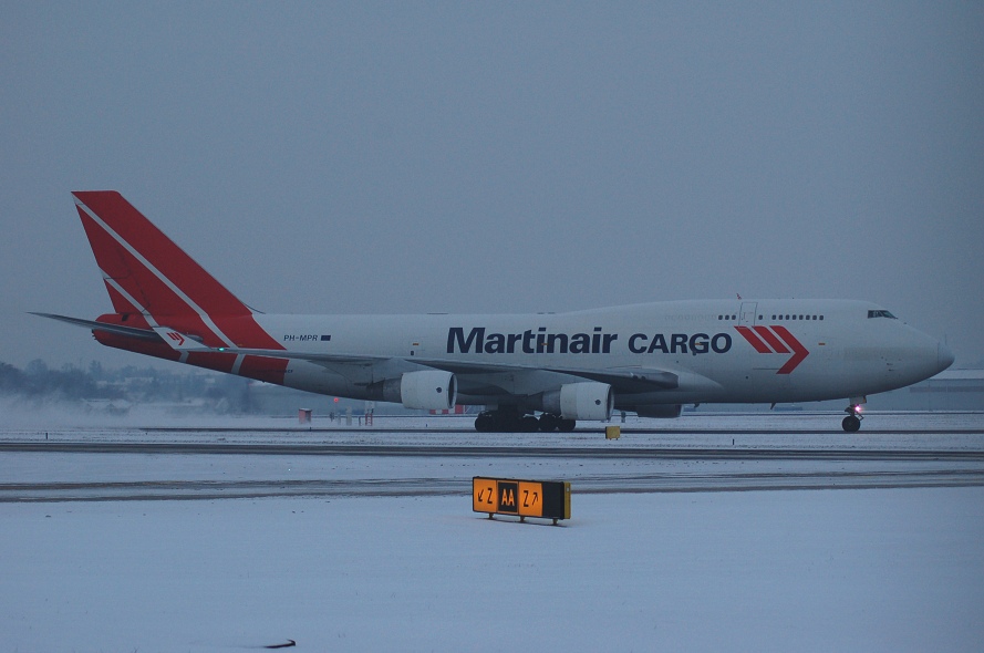 Boeing 747-412 BCF, PH-MPR, 19.12.2009