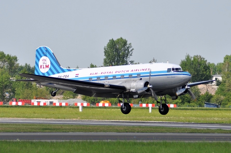 Douglas DC-3, PH-PBA, 15.5.2012