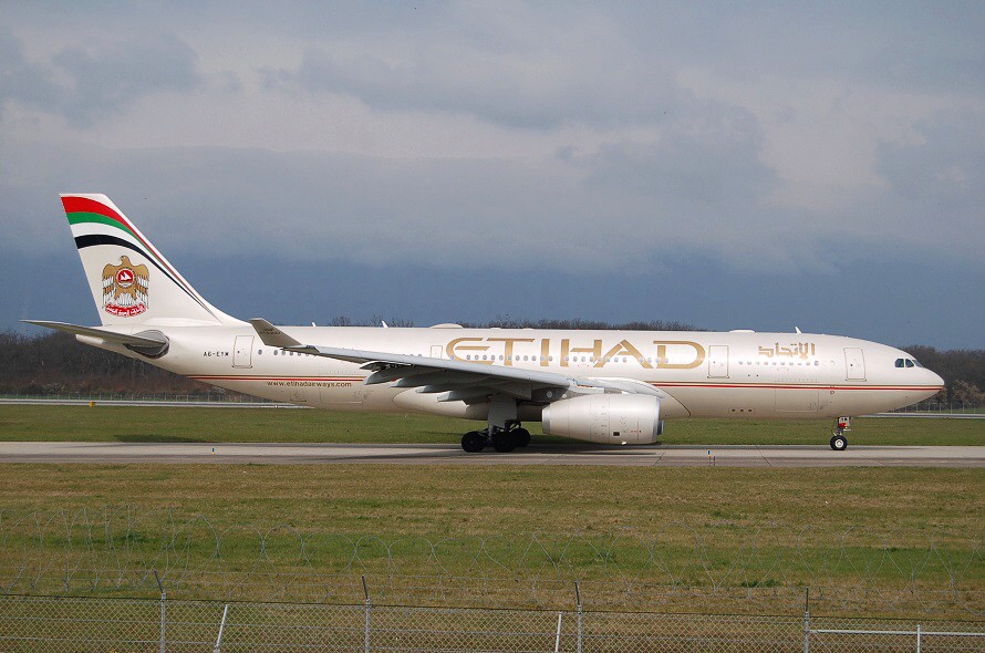 A330-243, A6-EYM, eneva 12.4.2008