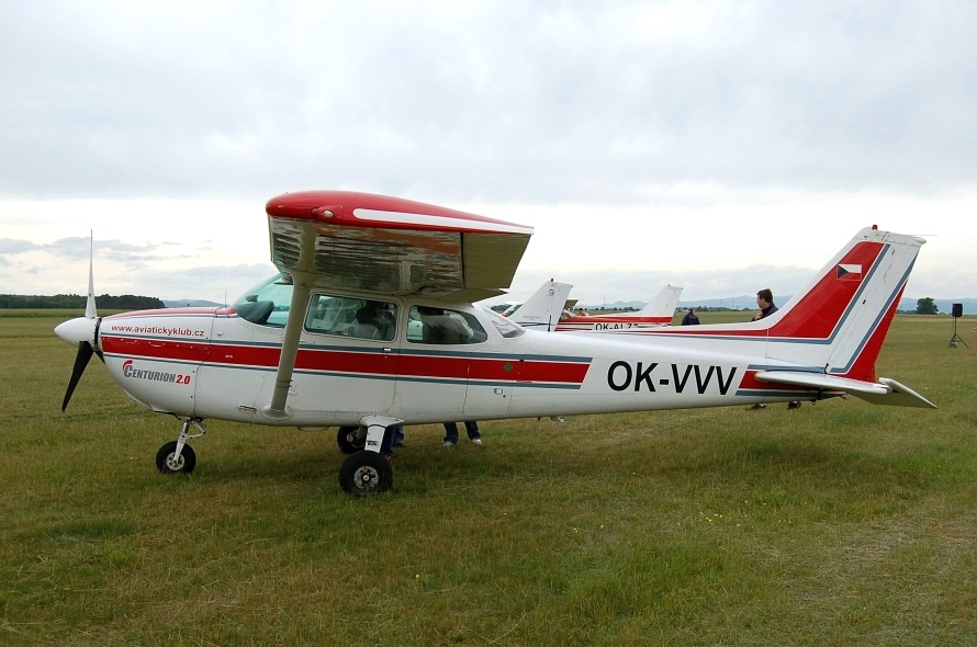 Cessna 172N, Roudnice 18.6.2011