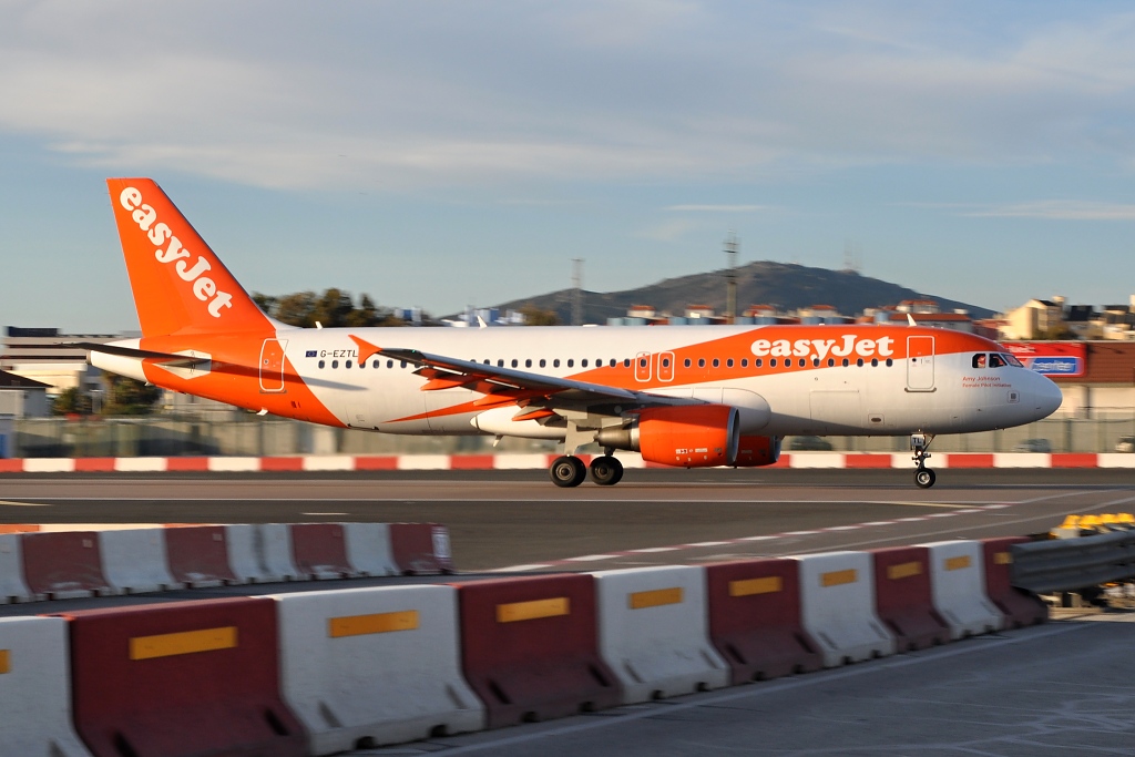 Airbus A320-214 EasyJet 8.2.2017