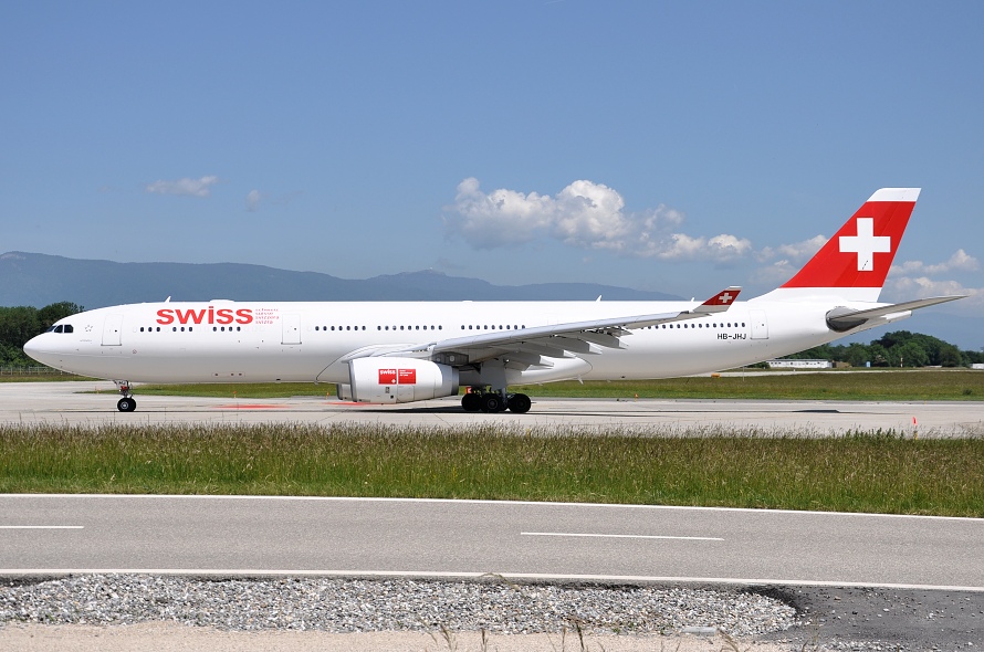 Airbus A330-343E, HB-JHJ, 2.6.2012