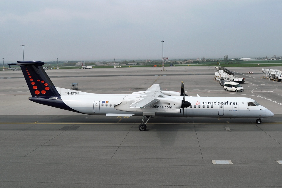 DHC 8-402, Brussels Airlines, G-ECOH, 12.4.2014