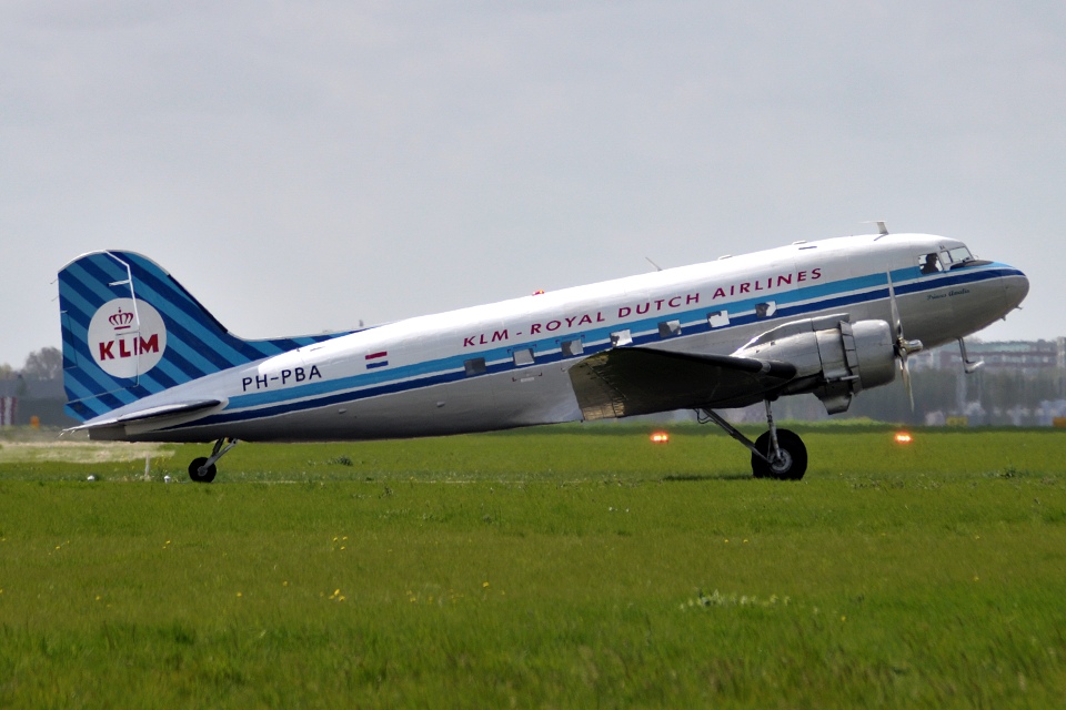 Douglas DC-3, PH-PBA, 13.4.2014