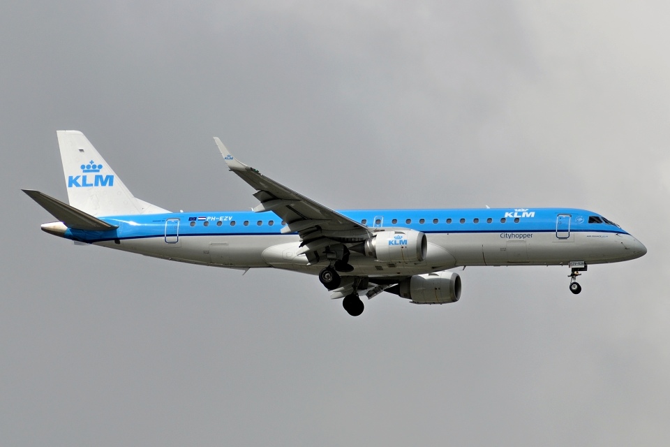 Embraer 190, KLM Cityhopper, PH-EZV, 14.4.2014
