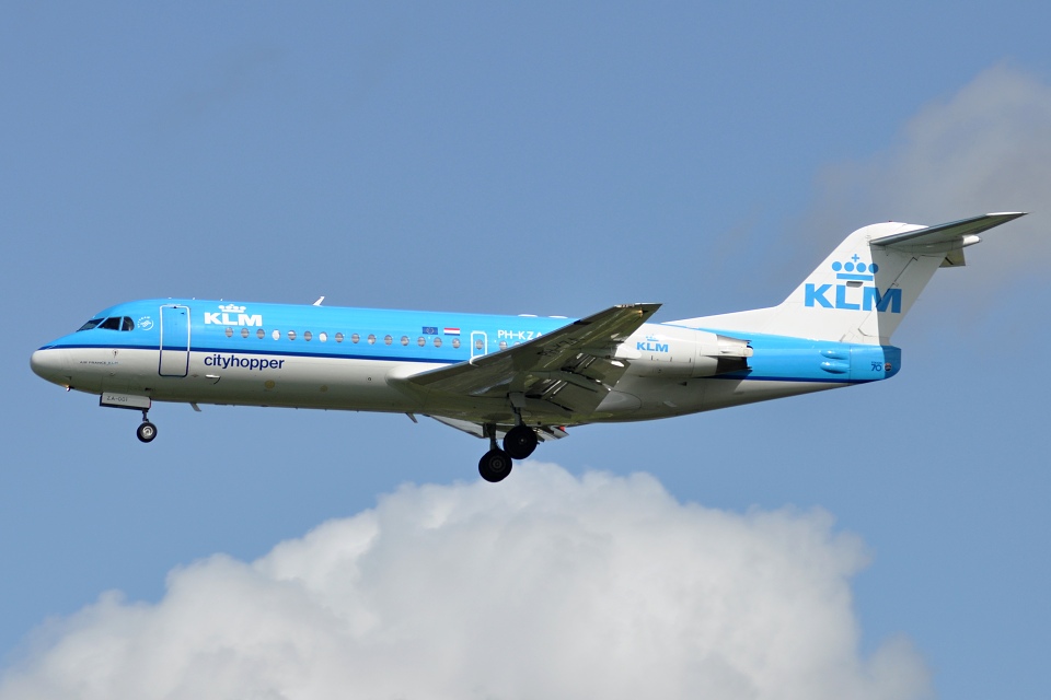Fokker 70, KLM Cityhopper, PH-KZA, 13.4.2014