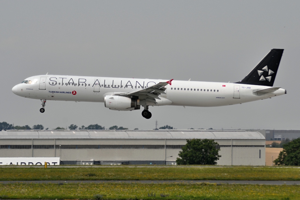 Airbus A321-231, TC-JRB 6.7.2018