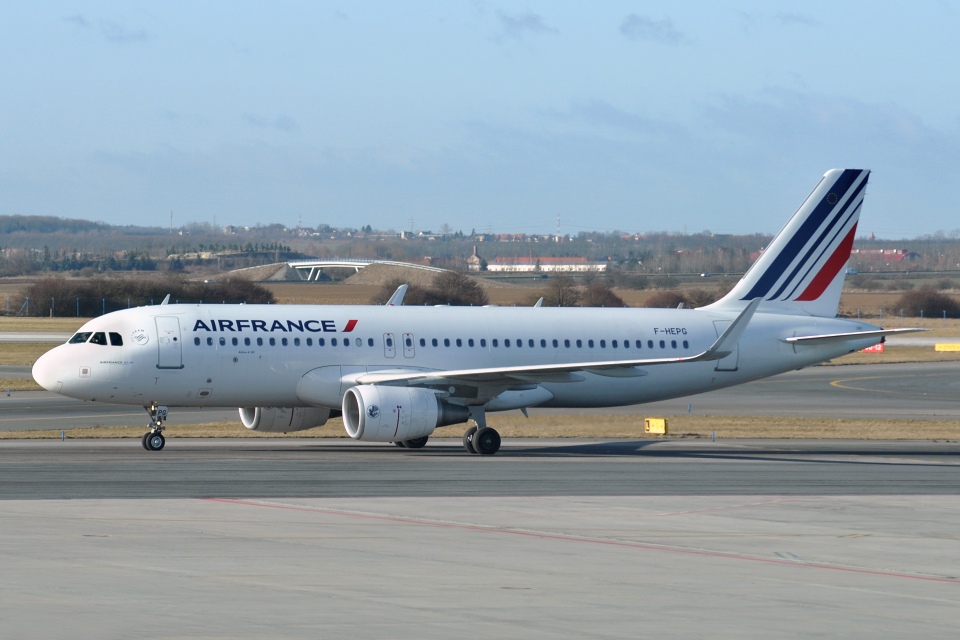 Airbus A320-214, F-HEPG, 3.3.2015