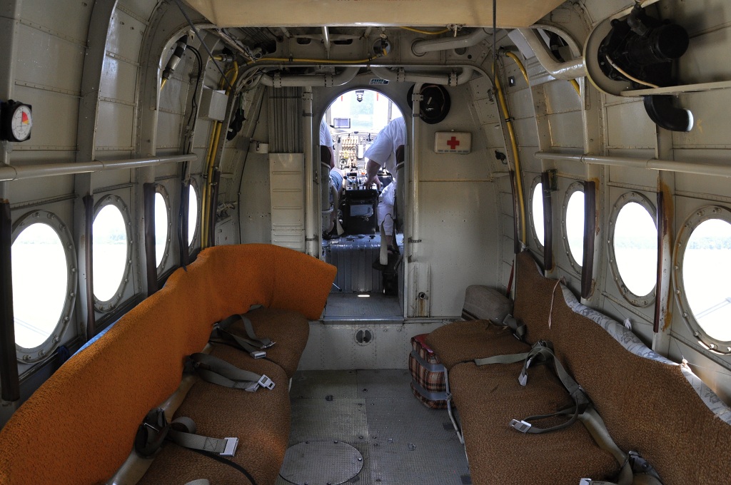Antonov An-2R, kabina cestujících, OK-KIQ, 6.6.2015