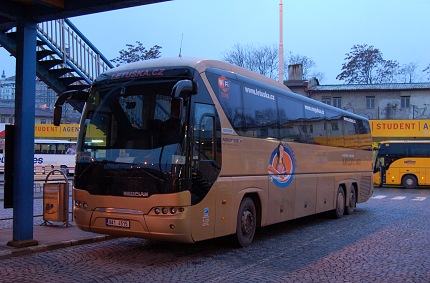 Neoplan Tourliner, Asiana, Praha 8.12.2009