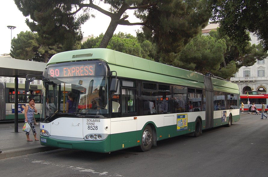 Solaris Trollino 18, ev. . 8528, m 17.6.2009