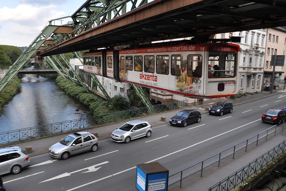 Schwebebahn, ev. . 14, 18.9.2013