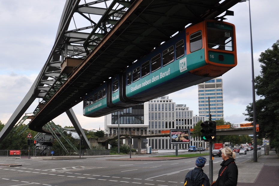 Schwebebahn, ev. . 16, 18.9.2013