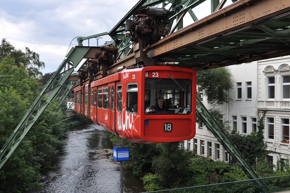 Schwebebahn, ev. . 23, 19.9.2013