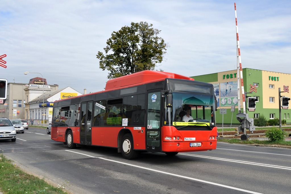 Magic Bus, Neoplan N 4416 CNG Centroliner, 5Z4 3844, 18.9.2015