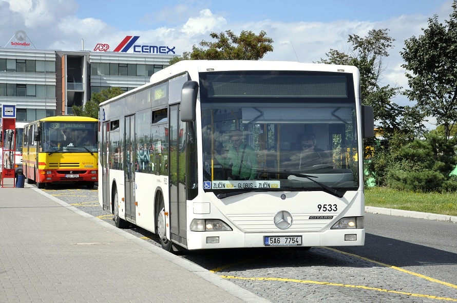 M-B Citaro, ev. . 9533, Praha 29.8.2011