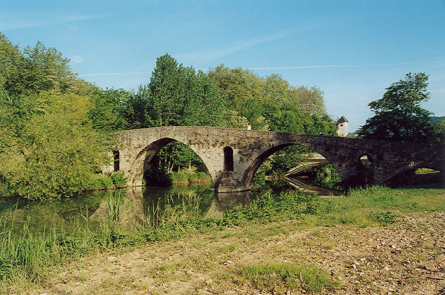 most u Pamplony, 15.5.2000