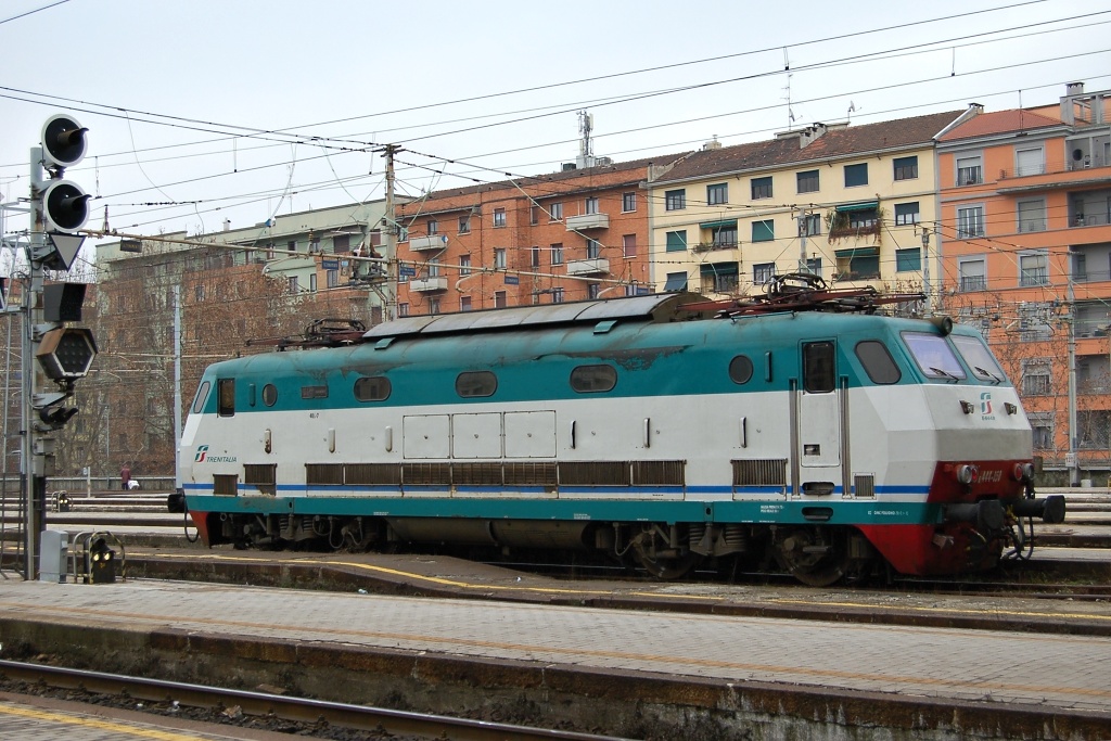 E 444.050, Milano Centrale 29.1.2011