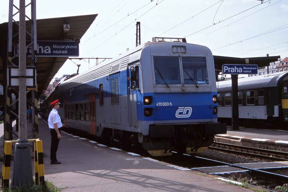 470.003/004, 14.5.2004