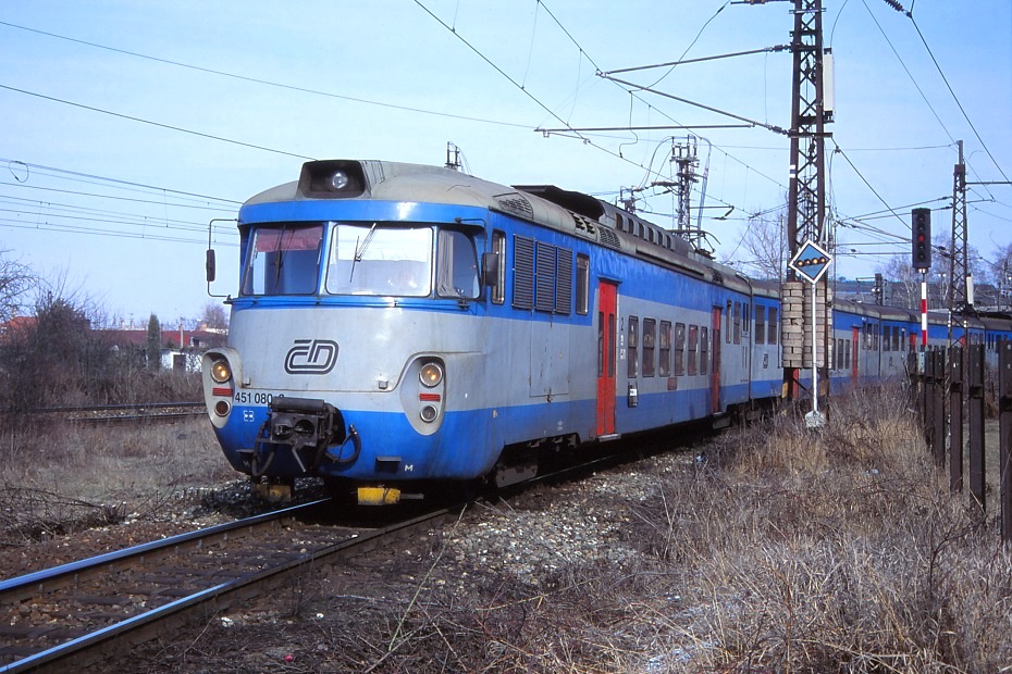 451.080/079, 3.3.2005