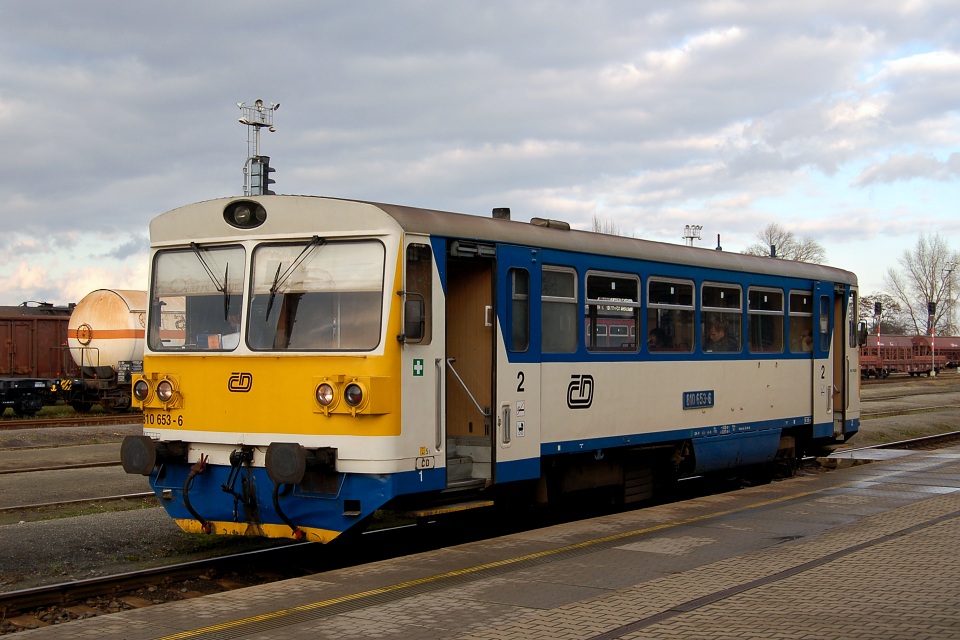 D 810.653, Louny 11.11.2010