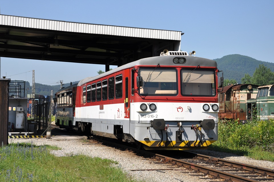 ZSSK 913/813.016, ilina 18.6.2013